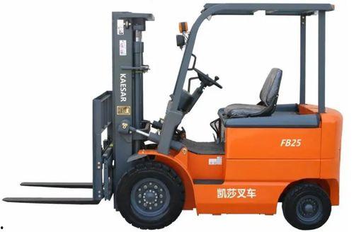 叉车加水视频,揭秘高效物流搬运技巧