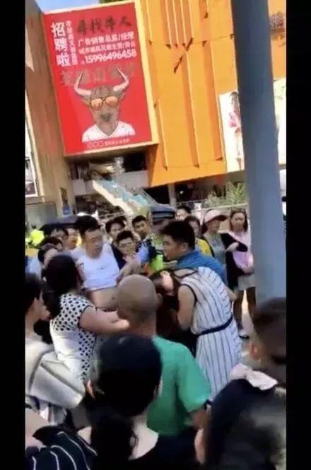 南京小三打原配视频,激烈视频曝光引发社会热议